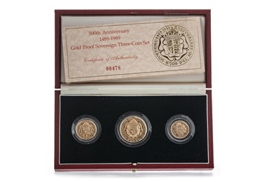 Lot 37 - THE 500TH ANNIVERSARY GOLD PROOF SOVEREIGN THREE COIN SET