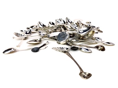 Lot 525 - A LOT OF SILVER TEASPOONS ALONG WITH CADDY SPOONS