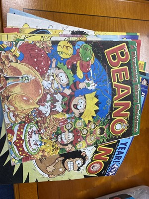 Lot 474 - A LOT OF BEANO COMICS