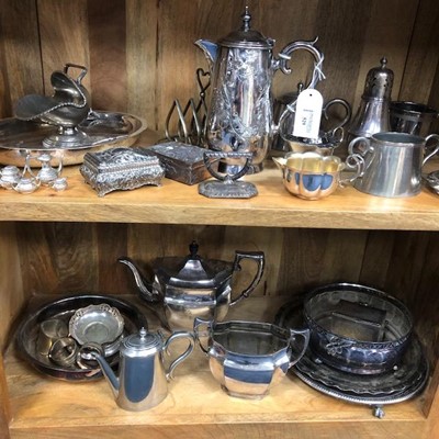 Lot 529 - A LOT OF SILVER PLATED WARE