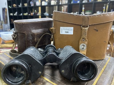 Lot 508 - A PAIR OF BARR AND STROUD BINOCULARS AND A CAMERA