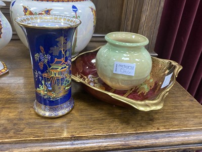Lot 536 - A CROWN DUCAL PLANTER ALONG WITH A VASE, CARLTON WARE AND A DOULTON VASE