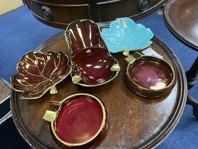 Lot 260 - A LOT OF CARLTON WARE ROUGE ROYALE ASHTRAYS AND OTHER CERAMICS