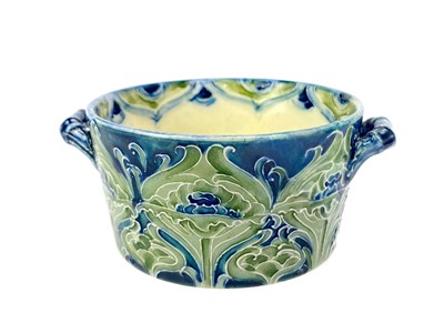 Lot 1088 - A MOORCROFT FOR MACINTYRE AND CO. FLORIAN WARE BOWL