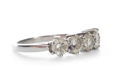 Lot 502 - A DIAMOND AND MOISSANITE RING