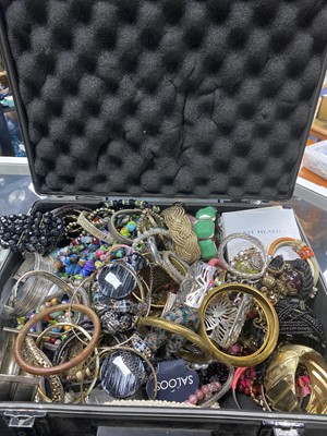 Lot 452 - A LOT OF COSTUME JEWELLERY