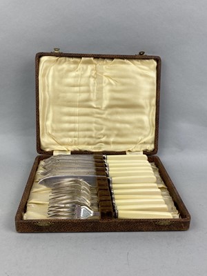 Lot 58 - A CASED SILVER SPOON AND PUSH, SILVER BRUSHES AND CASED CUTLERY
