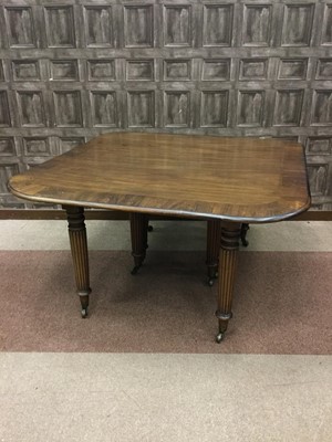 Lot 1684 - A VICTORIAN MAHOGANY EXTENDING DINING TABLE