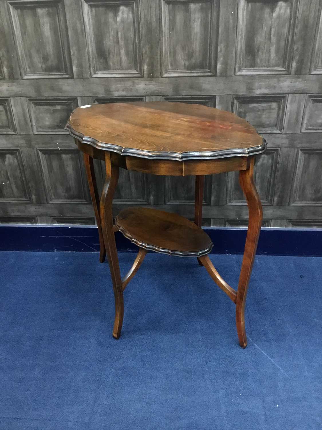 Lot 18 - AN OAK TWO TIER OCCASIONAL TABLE