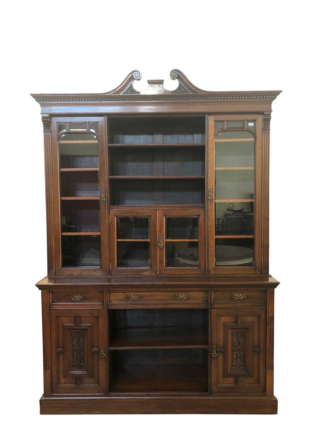 Lot 1717 - A VICTORIAN BOOKCASE