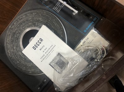 Lot 227 - A VINTAGE DECCA 103 WALNUT CASED RADIOGRAM