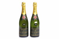 Lot 1497 - MOET ET CHANDON 1992 Brut Imperial Champagne...