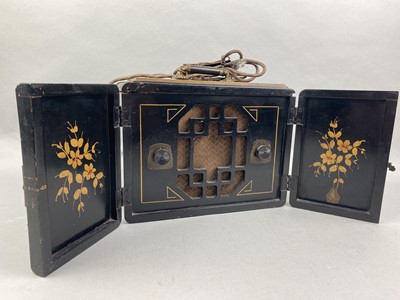 Lot 295 - A CHINOISERIE CASED RADIO