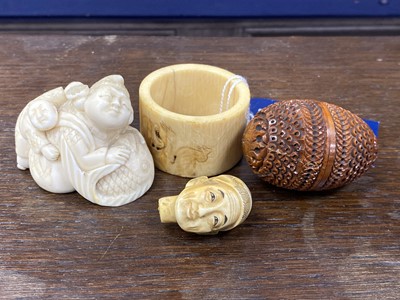 Lot 298 - A LOT OF JAPANESE IVORY AND OTHER ITEMS