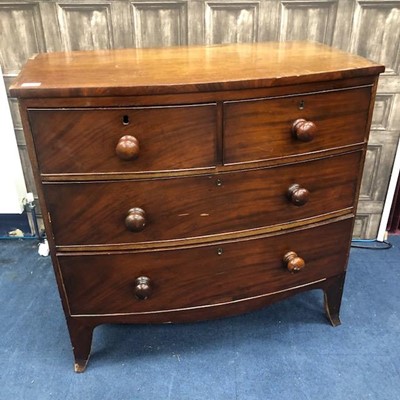 Lot 416 - A MAHOGANY CHEST OF DRAWERS