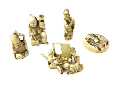 Lot 875 - A LOT OF JAPANESE IVORY NETSUKE AND OTHER CARVINGS