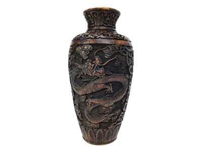 Lot 901 - A 20TH CENTURY CHINESE RESIN VASE