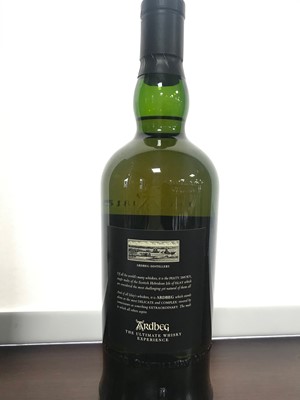 Lot 77 - ARDBEG 17 YEARS OLD