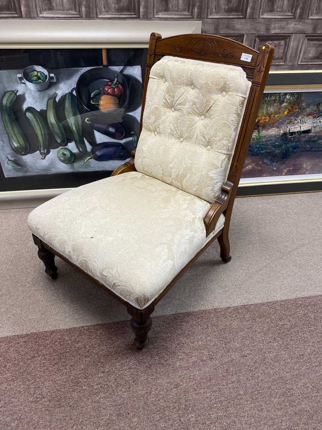 Lot 201 - AN UPHOLSTERED NURSING CHAIR
