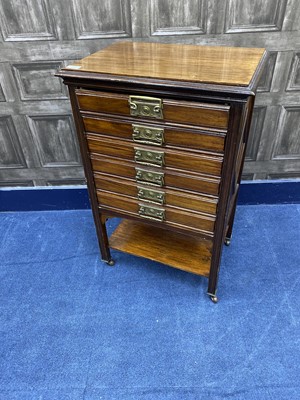 Lot 379 - AN EDWARDIAN MAHOGANY MUSIC CABINET