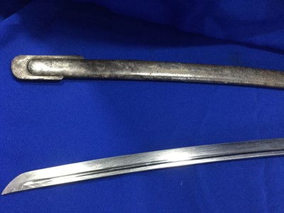 Lot 908 - AN EARLY 20TH CENTURY JAPANESE SWORD