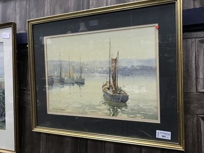 Lot 501 - A LOT OF FRAMED PICTURES AND PRINTS