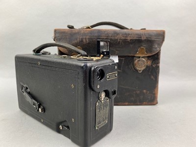 Lot 375 - A KODAK CINE CAMERA IN FITTED CASE