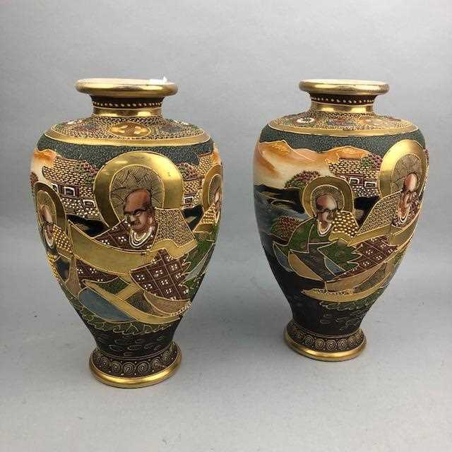 Lot 172 - A PAIR OF EARLY/MID 20TH CENTURY JAPANESE SATSUMA VASES