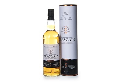 Lot 373 - BUNNAHABHAIN ARASGAIN 10 YEARS OLD