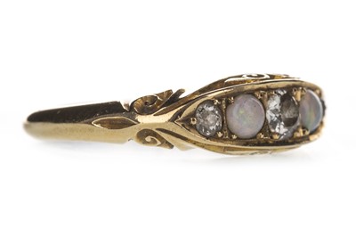 Lot 308 - AN OPAL AND DIAMOND RING