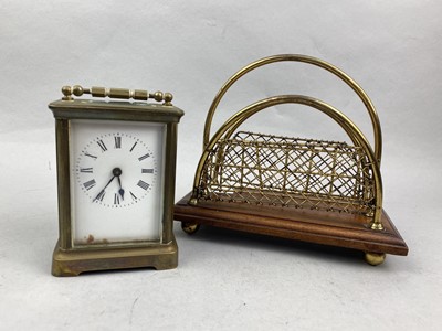 Lot 189 - A BRASS CARRIAGE CLOCK AND A LETTER RACK