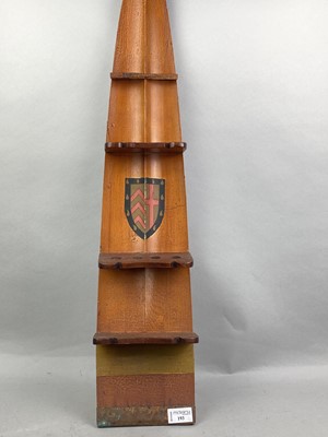 Lot 193 - A 20TH CENTURY PIPE RACK