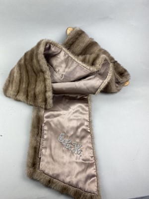 Lot 448 - A COLLECTION OF FUR COATS AND STOLES