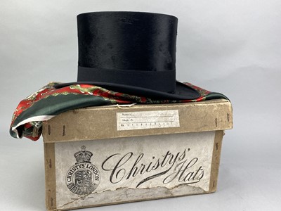 Lot 449 - A VINTAGE BLACK FELT TOP HAT BY CHRISTYS' LONDON