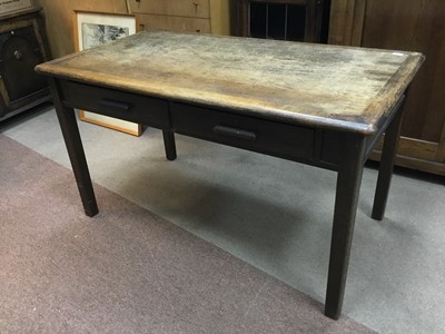 Lot 594 - A 20TH CENTURY STAINED WOOD DESK