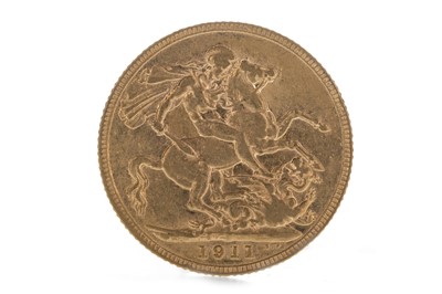Lot 62 - A GEORGE V (1910 - 1936) GOLD SOVEREIGN DATED 1911