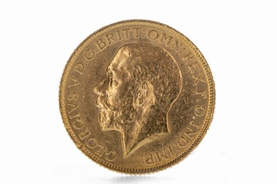 Lot 67 - A GEORGE V (1910 - 1936) GOLD SOVEREIGN DATED 1913
