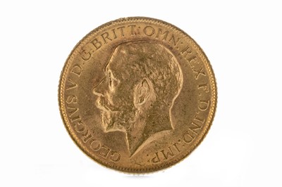 Lot 71 - A GEORGE V (1910 - 1936) GOLD SOVEREIGN DATED 1914