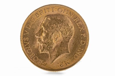 Lot 74 - A GEORGE V (1910 - 1936) GOLD SOVEREIGN DATED 1926