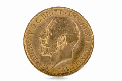 Lot 125 - A GEORGE V (1910 - 1936) GOLD SOVEREIGN DATED 1911