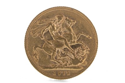 Lot 126 - A GEORGE V (1910 - 1936) GOLD SOVEREIGN DATED 1911