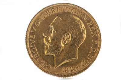 Lot 132 - A GEORGE V (1910 - 1936) GOLD SOVEREIGN DATED 1913