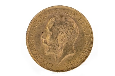 Lot 141 - A GEORGE V (1910 - 1936) GOLD SOVEREIGN DATED 1928
