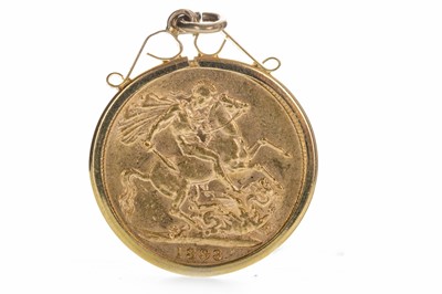 Lot 185 - A QUEEN VICTORIA (1837 - 1901) GOLD SOVEREIGN DATED 1898 IN PENDANT MOUNT