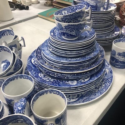 Lot 360 - A LOT OF BLUE AND WHITE CERAMICS INCLUDING SPODE EXAMPLES