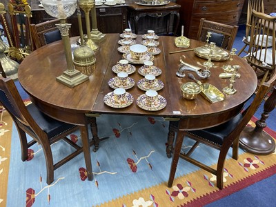 Lot 412 - A MAHOGANY DINING TABLE