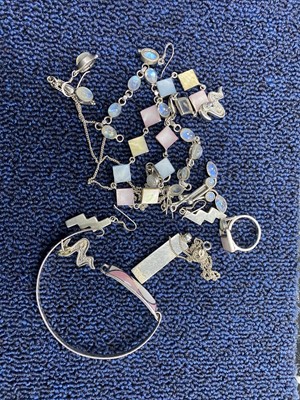 Lot 174 - A LOT OF SILVER AND OTHER COSTUME JEWELLERY