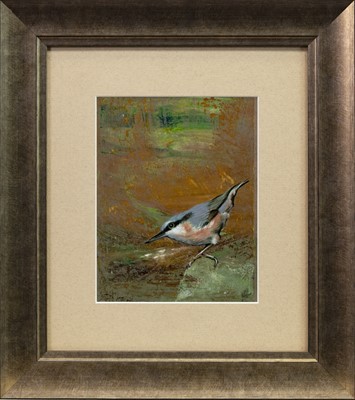 Lot 618 - NUTHATCH, AN OIL BY ROS GREEN