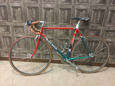 Lot 196 - A 1990s EDDY MERCKX CORSA EXTRA ROAD BIKE