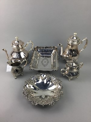 Lot 58 - A SILVER PLATED TEA/COFFEE SERVICE ALONG WITH A BASKET AND A COMPORT